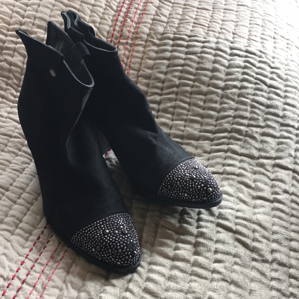 New Stuart weitzman high boots
